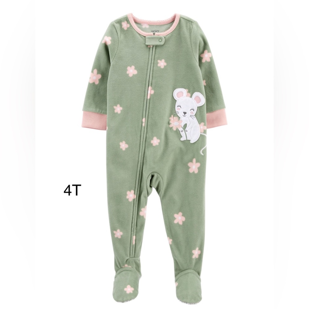 Bundle 7 Pyjamas 4T - Picture 2 of 8